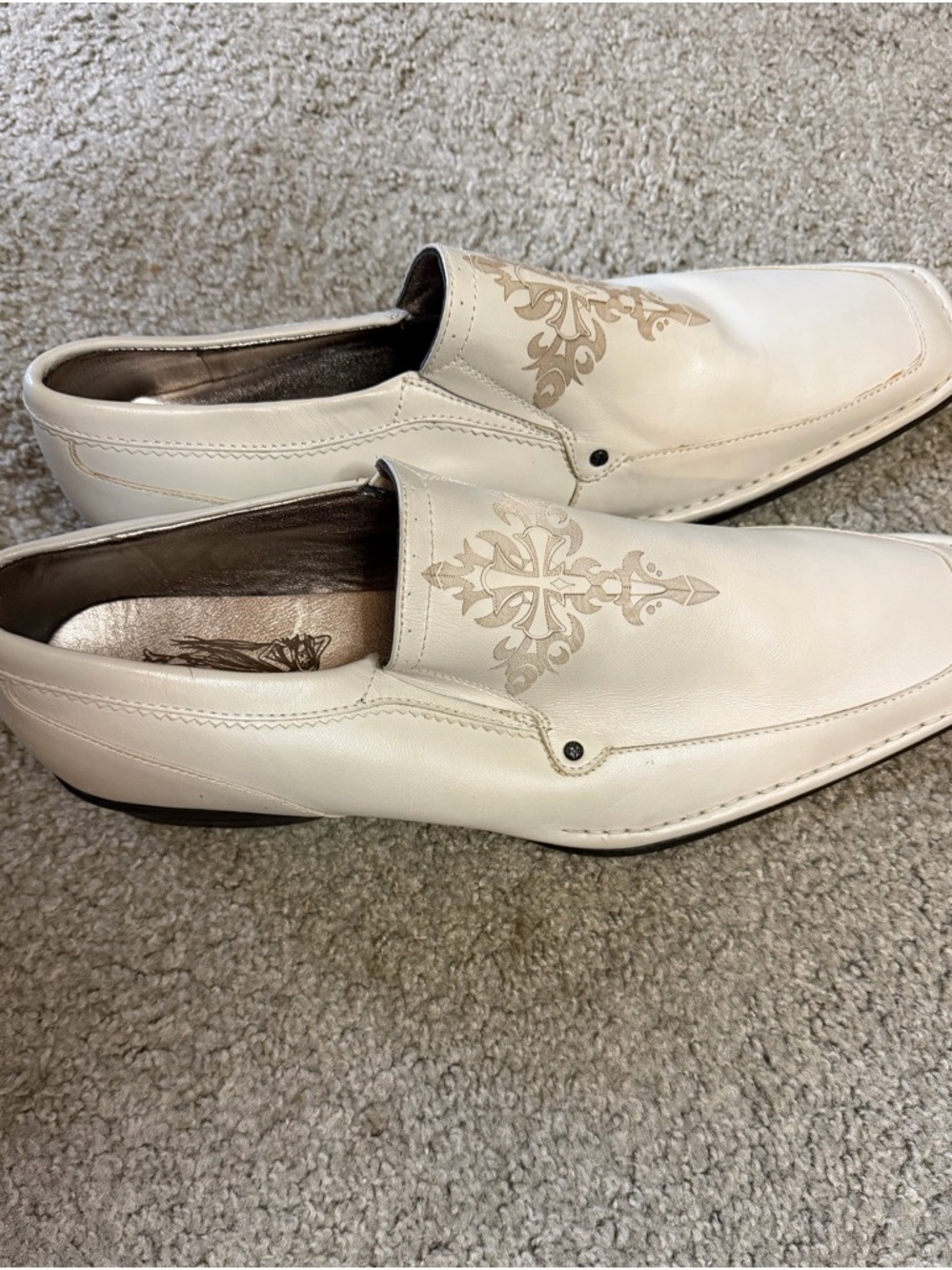 Men's Slip-On Dress Loafers in Ivory with Decorative Embossing